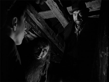 Dutch Angle Jewish Alec Guinness Interrogation ot3.jpg